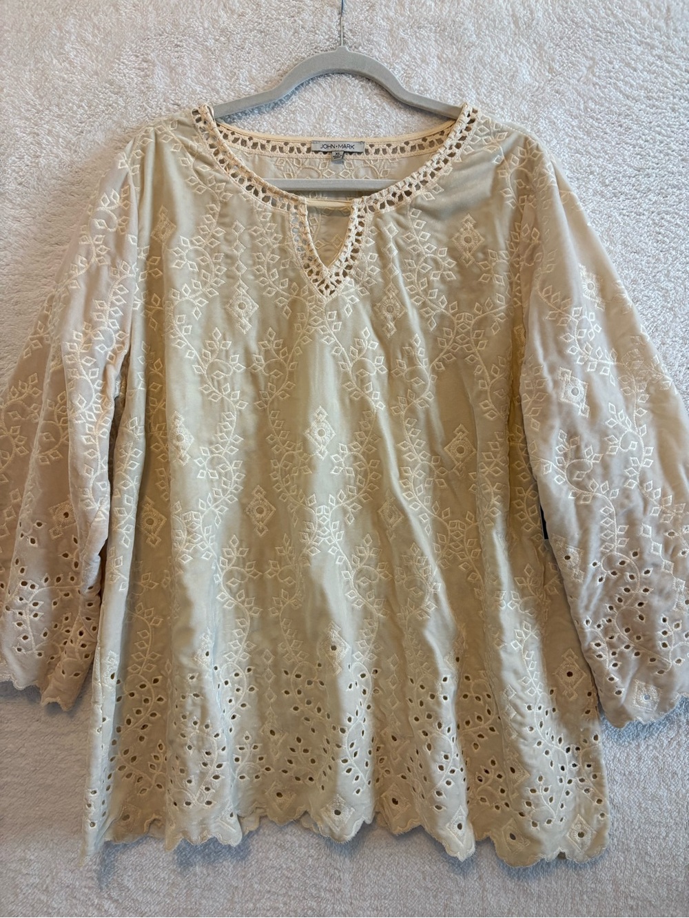 John Mark Ivory Velvet Embroidered Eyelet 3/4 Sleeve Tunic Top Size XL NWT